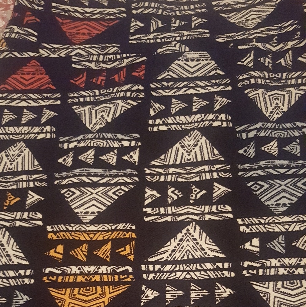 LulaRoe Cassie skirt